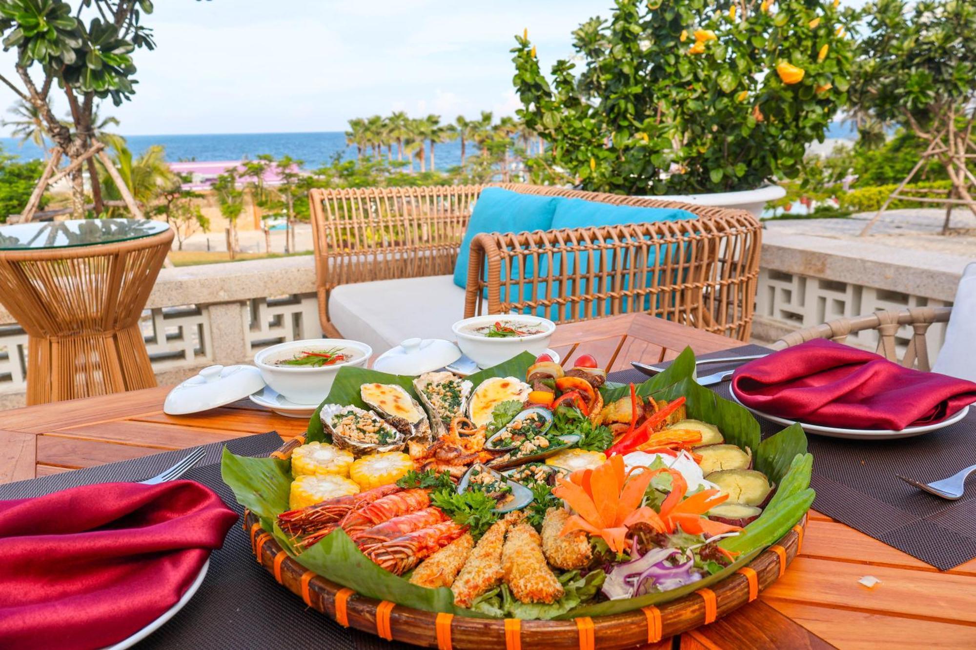 Ttc Van Phong Bay Resort - Himalaya Sauna & Steam Retreat Included Ninh Hoa Exterior foto